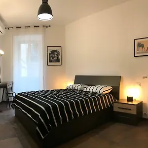 https://appartamento-in-via-licia.it-romehotels.com